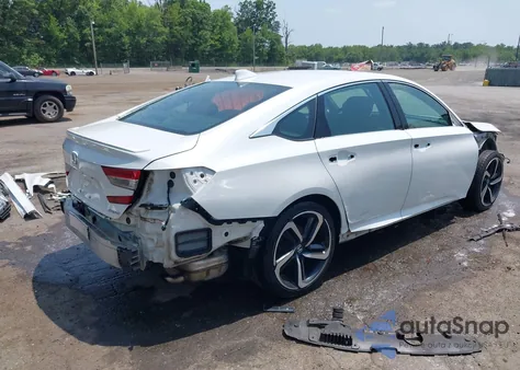 2018 Honda Accord Sport z USA, uszkodzony, nr VIN 1HGCV1F3XJA058832